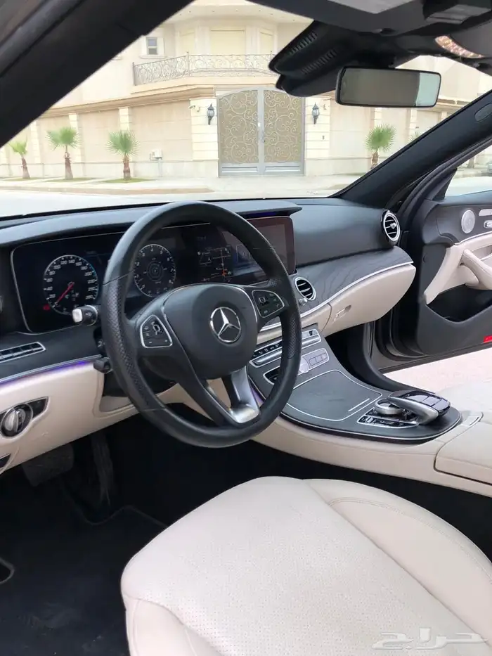 للبيع مرسدس 2018 11