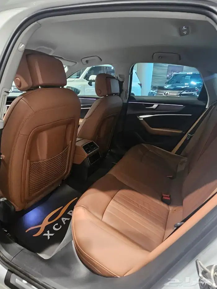 اودي 2022 A6 على الضمان 8