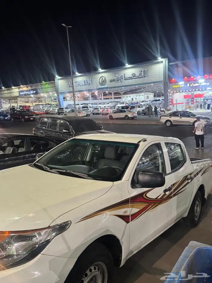 للبيع وانتيت L200 ديزل غمارتين 9