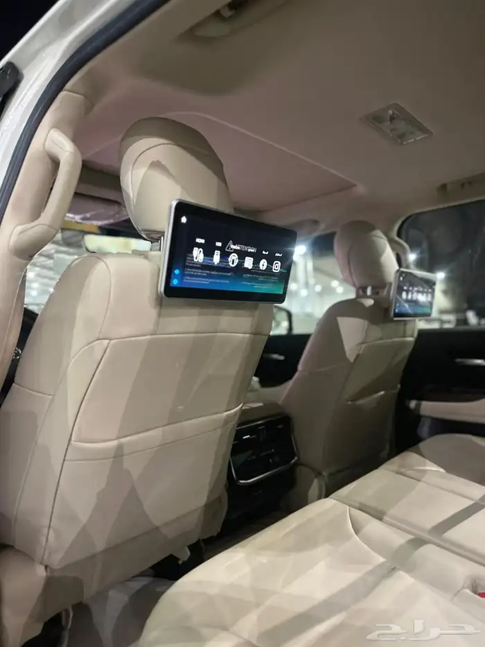 تويوتا لاندكروزر GXR4 موديل2023 11