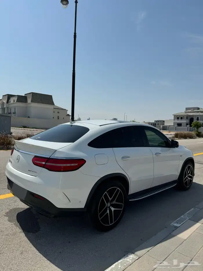 مرسيدس وارد قرقاش - GLE coupe 2016 3