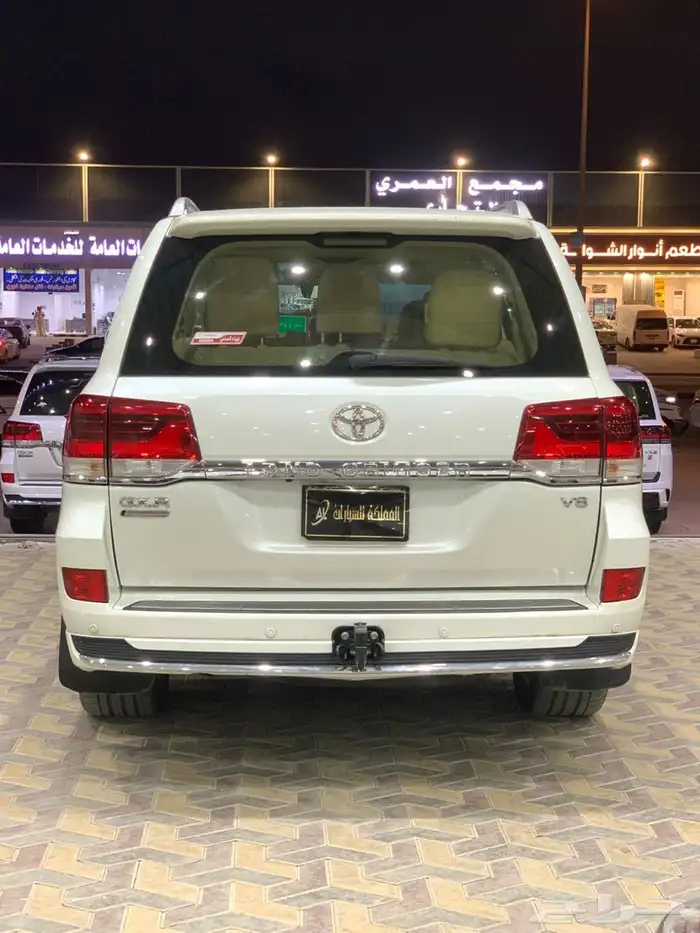 تورنق لاندكروزر ديزل مديل 2020 3