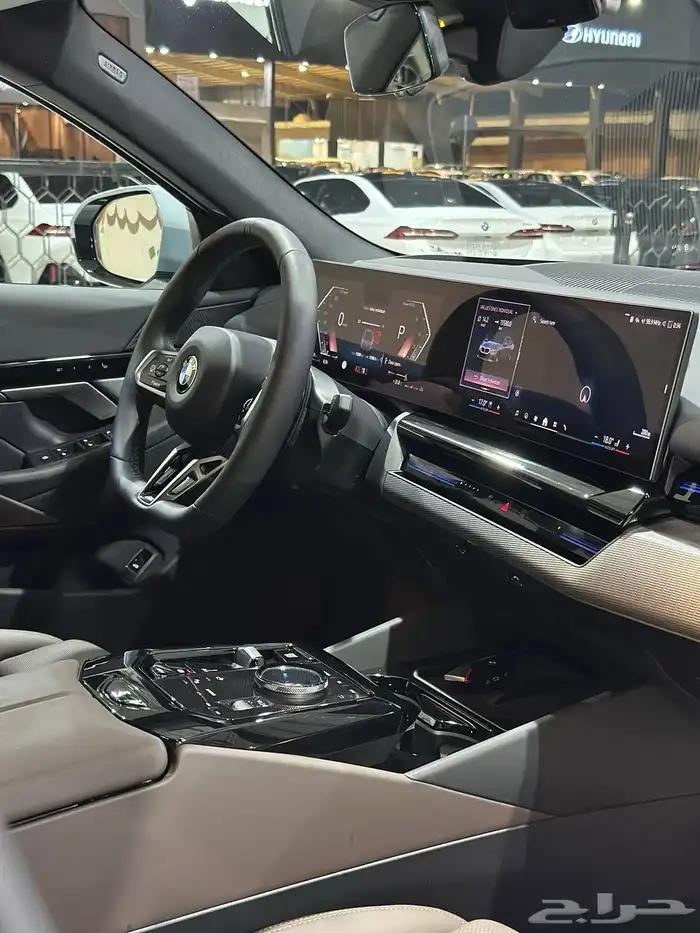بي ام دبليو 520i 2024 kit M . رصد الفخامة 18