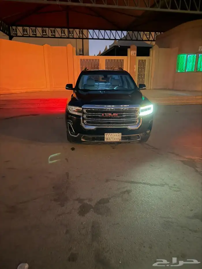 اكاديا 2021 اسود 8