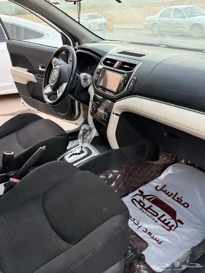 للبيع تايوتا راش 2023 فل كامل S 6