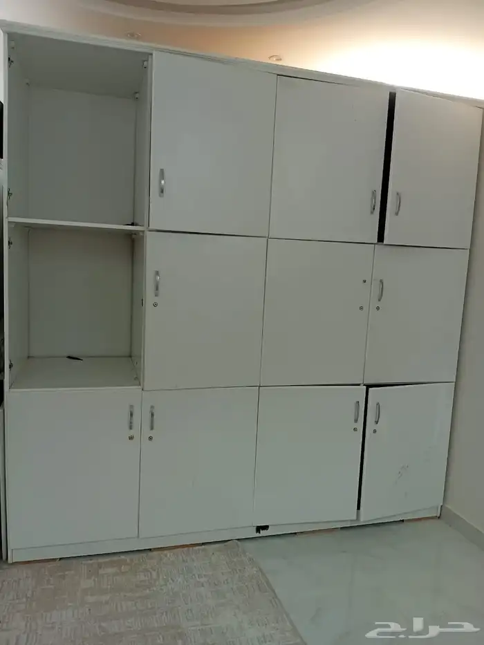 دولاب للبيع 0