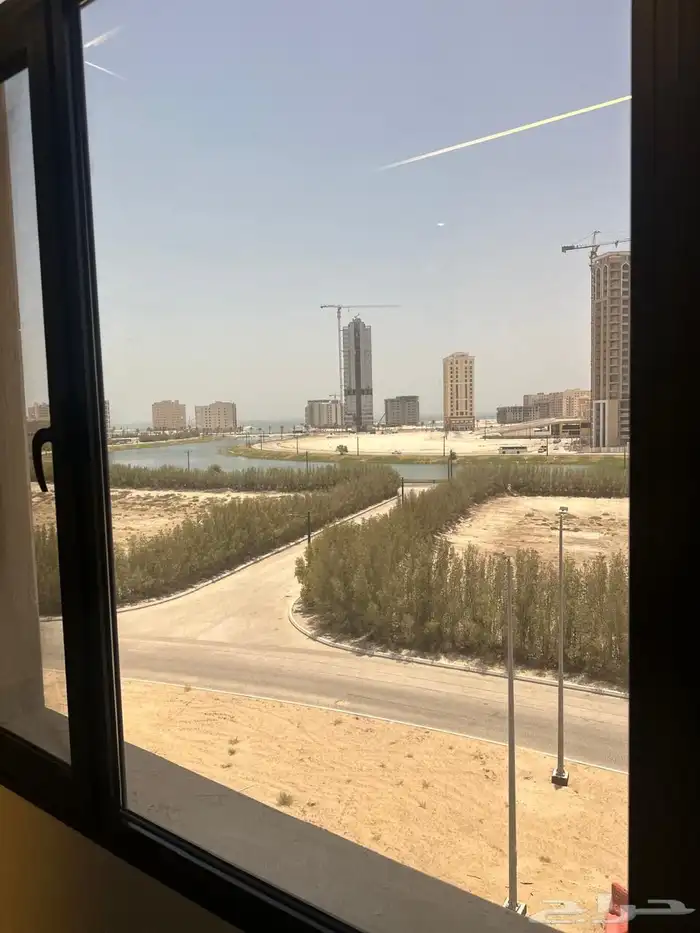 شقه للايجار في حي الحمراء 16