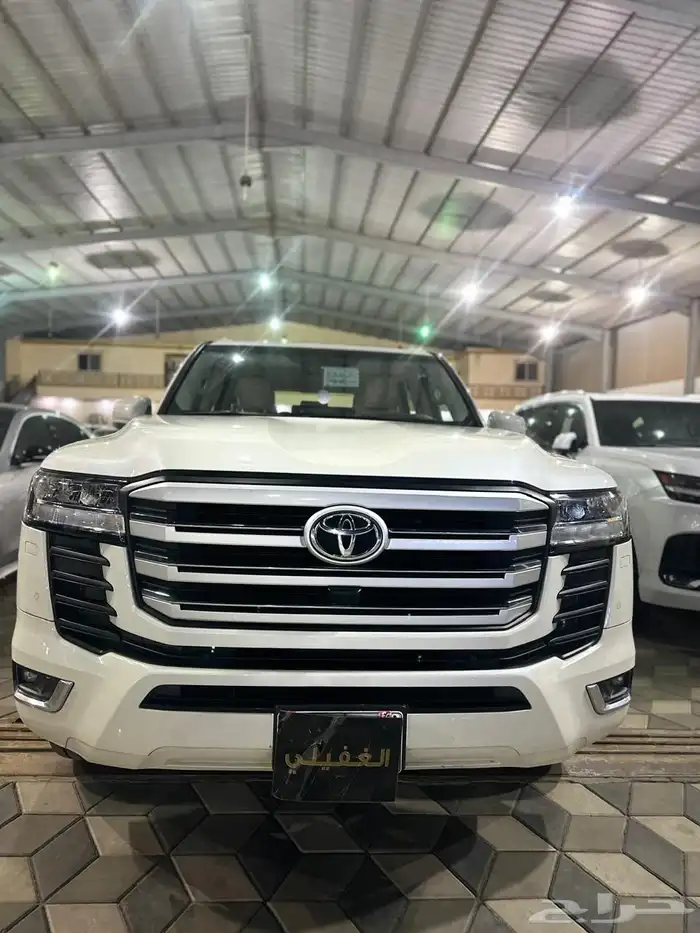 تويوتا لاندكروزر GXR4 موديل2023 0