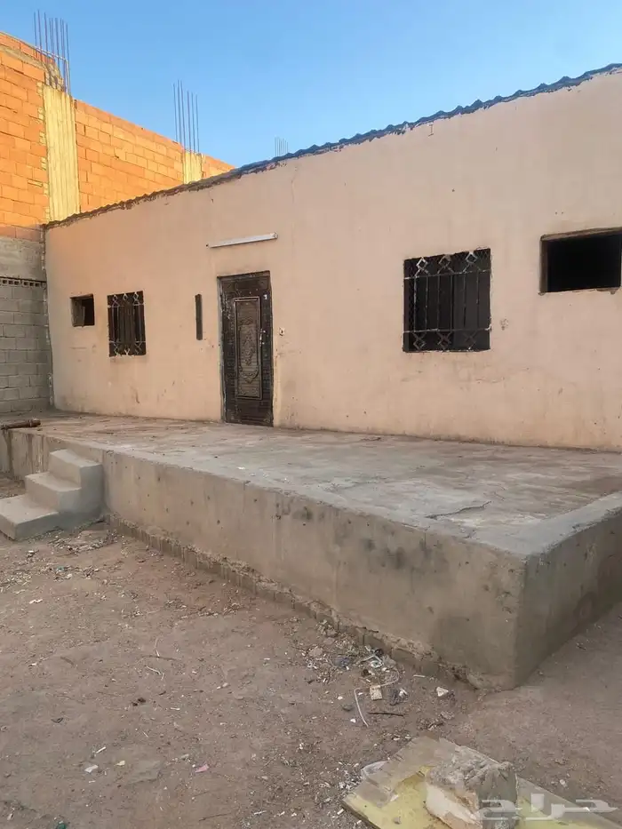 ارض بالزهراء وعمارة درب السنه وارض حي القصواءوبيتين بالمبعوث 9