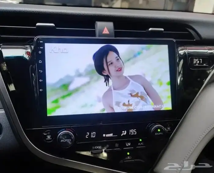 شاشه كامري 2018 2023 1