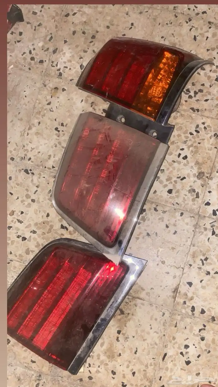 للبيع اسطبات لكزز وكاله 0