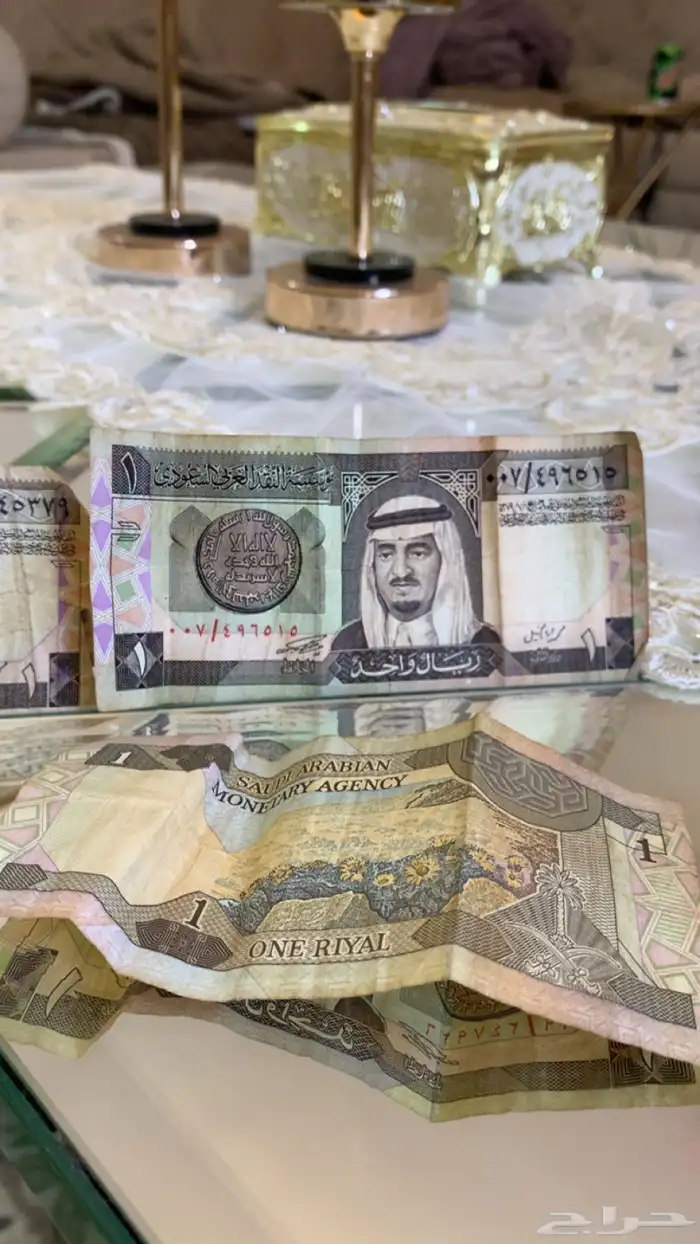 للبيع عملات سعودية ويمنية قديمة وتراثية 0