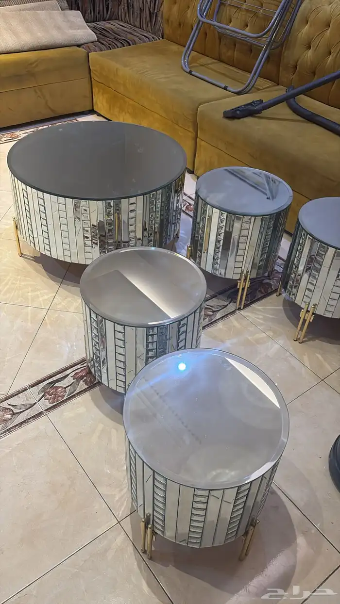 طاولات قزاز للبيع 1