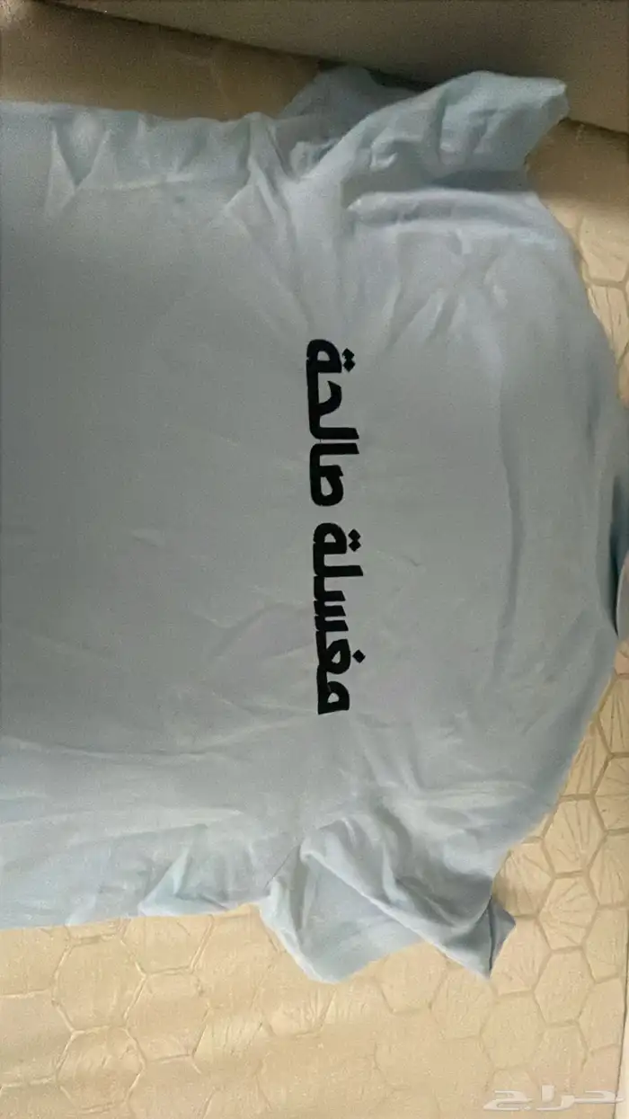 تطريز  تيشيرتات  كابات  سديريات  بلوفرات 70