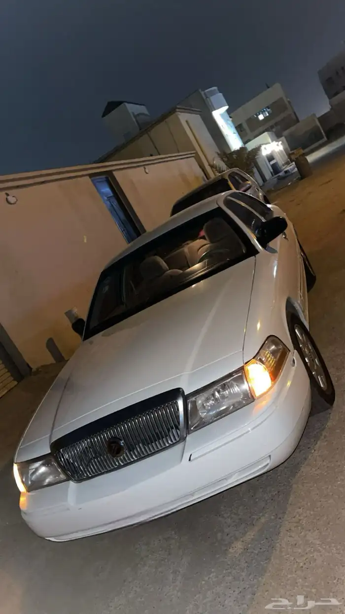 فورد ماركيز 2003 للبيع بودي وكاله 16
