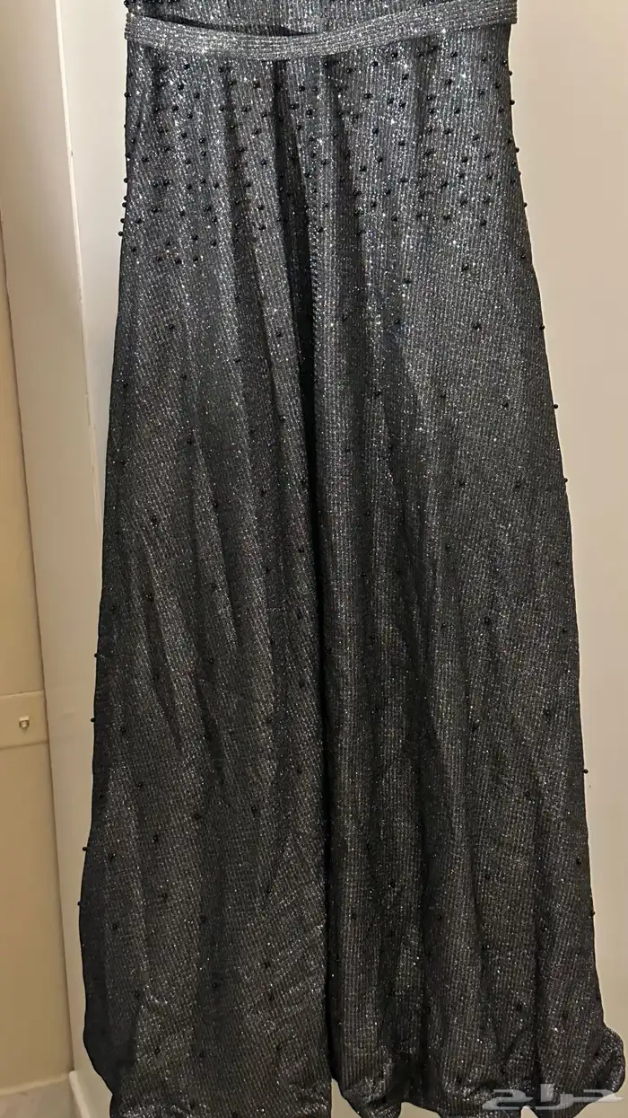 فساتين لبس مره مره وجديده مافيها اي عيوب الاثنين 100 ريال 3