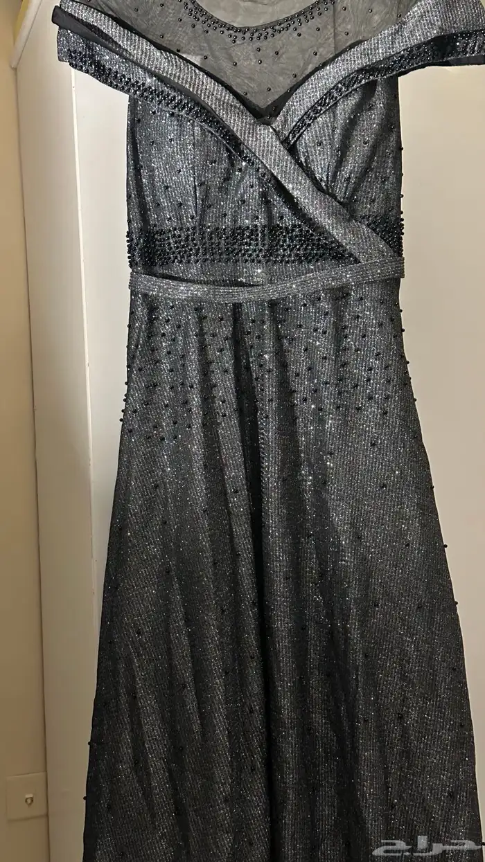 فساتين لبس مره مره وجديده مافيها اي عيوب الاثنين 100 ريال 2