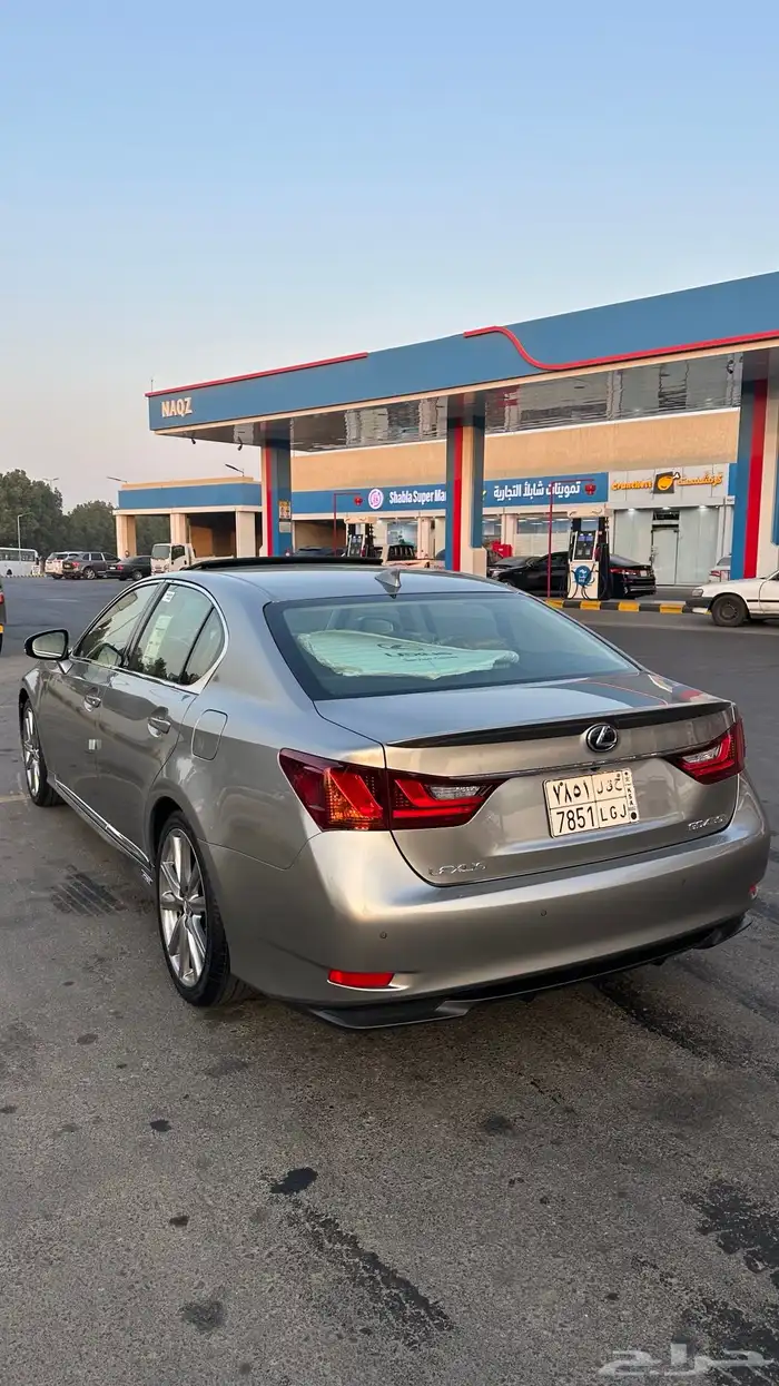 لكزس GS 10