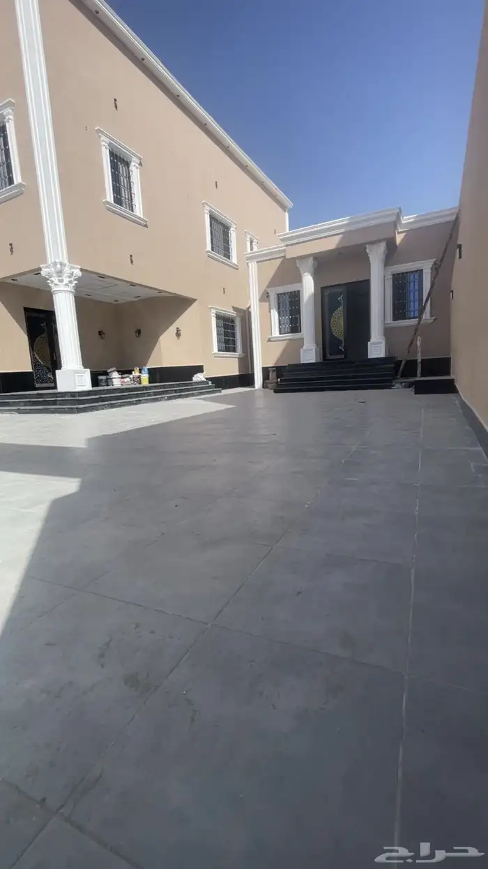 فيلا للبيع 2