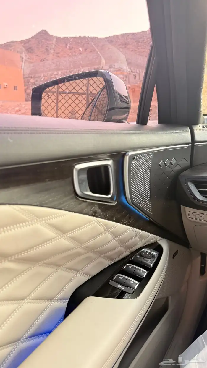 كيا K8 2022 ( بنزين) v6 فل كامل بحالة الوكالة 10