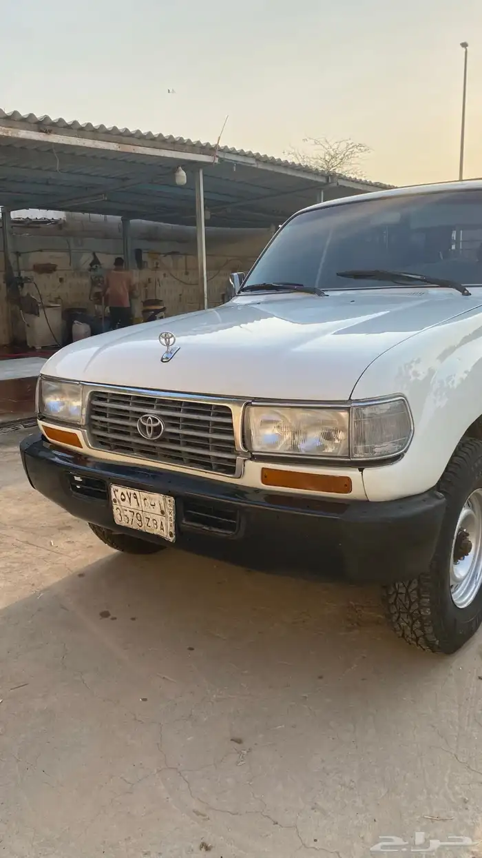 لاندكروزر 1993 جي اكس 4