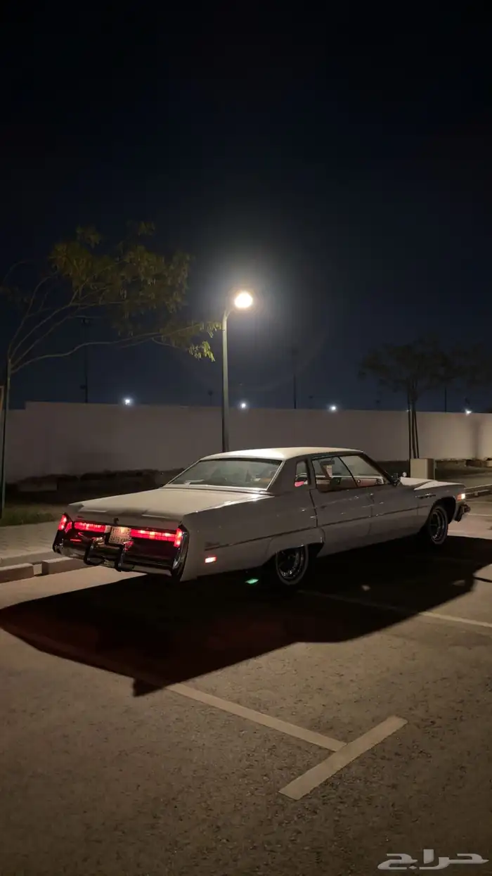 سيارة كلاسيك للايجار عرض 10