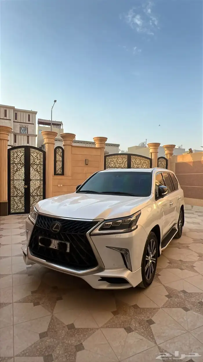 لكزس 570 S موديل 2019 9