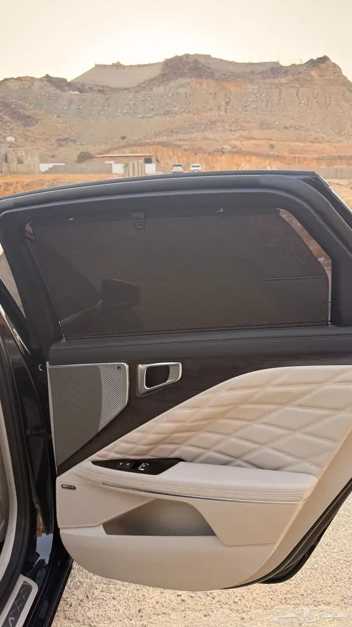 كيا K8 2022 ( بنزين) v6 فل كامل بحالة الوكالة 16