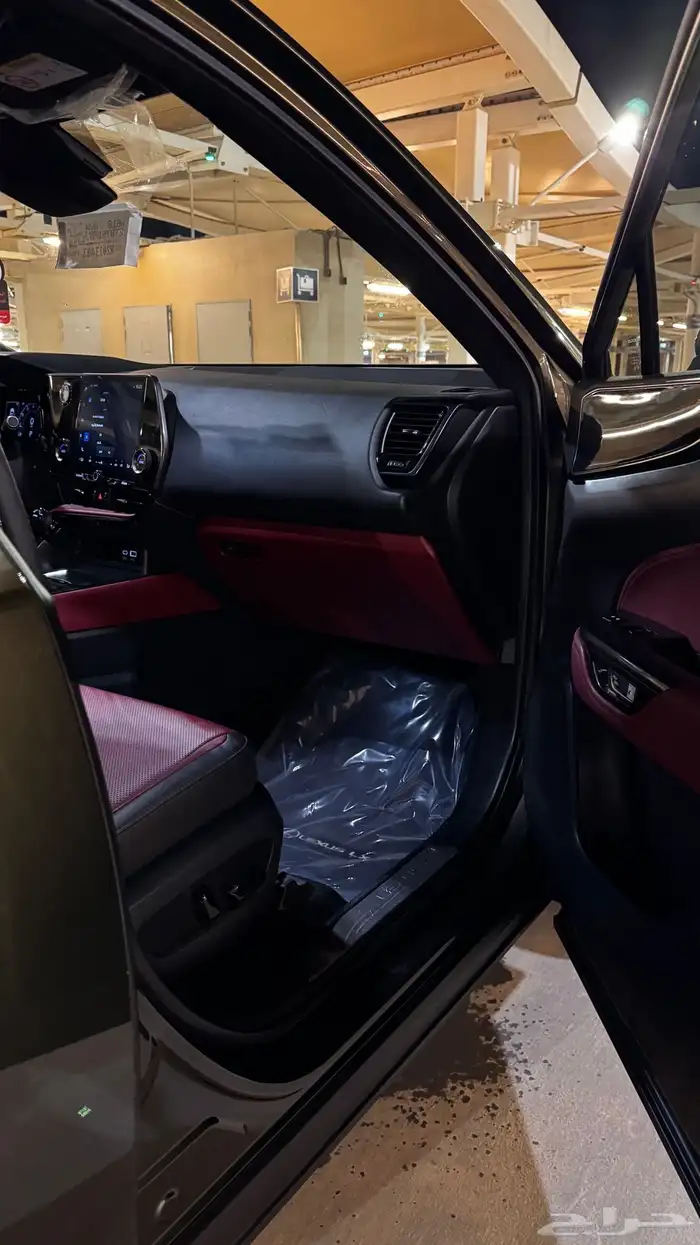 لكزس NX350 بنزين 2024 زيتي 8