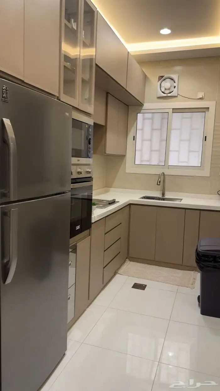 مطبخ جديد فاخر استخدام شهر 9