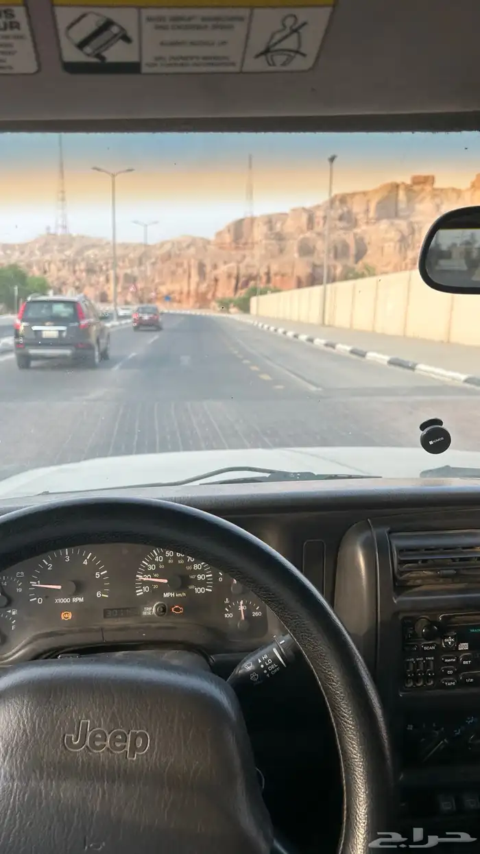 جيب شروكي للبيع 5