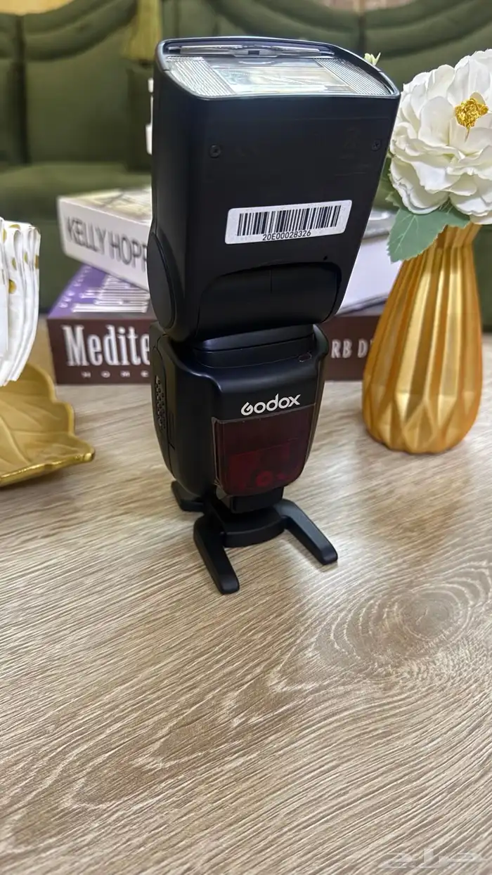 كانون 250D 2