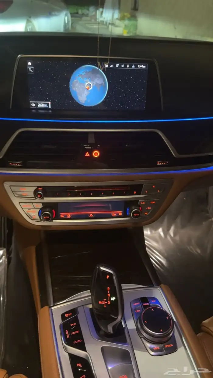 BMW 730 8