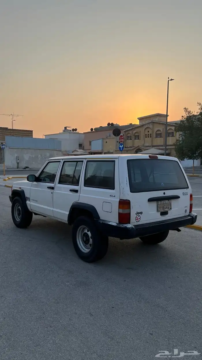 جيب شيروكي 98 3