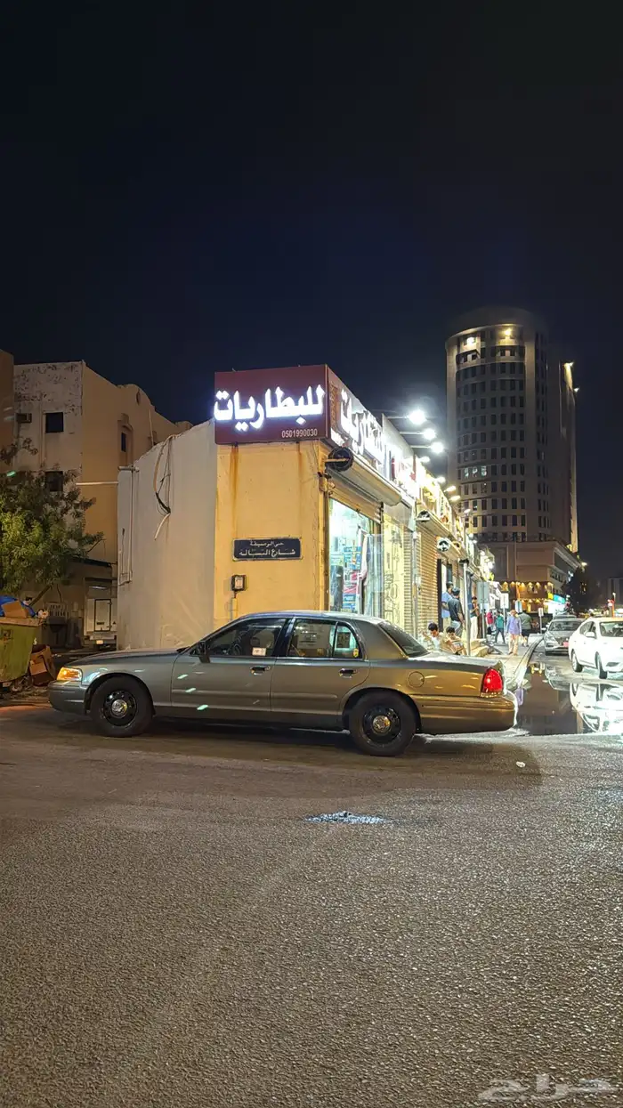 فورد فكتوريا للبيع او للبدل 8