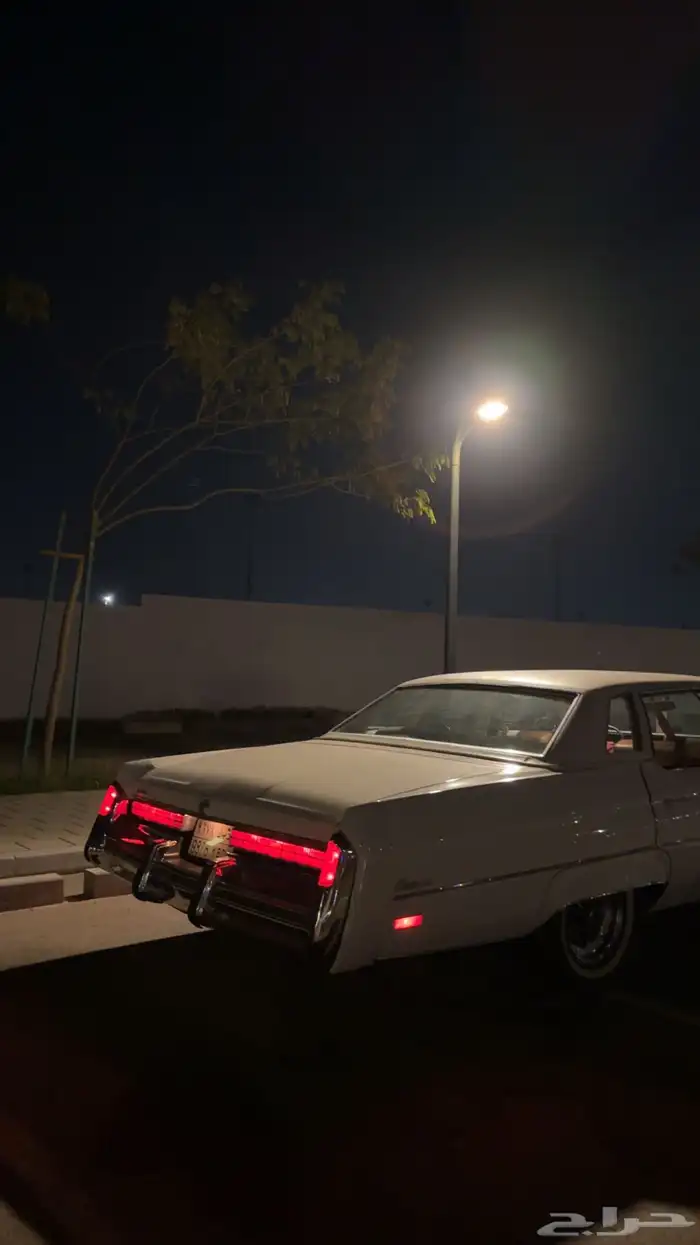 سيارة كلاسيك للايجار عرض 9