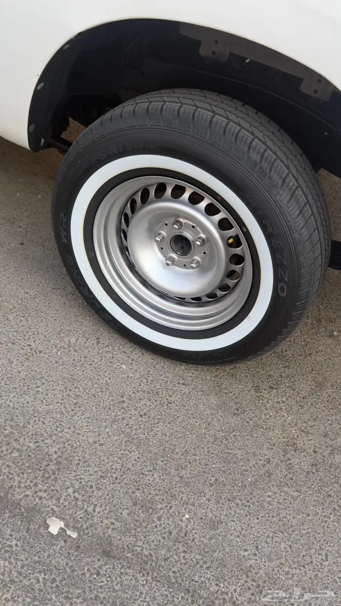 يوجد كفرات خط هايلوكس جنوط دمعة أربعة 0