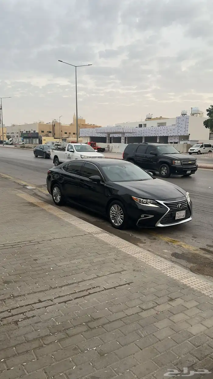 لكسز ES350 2017 20