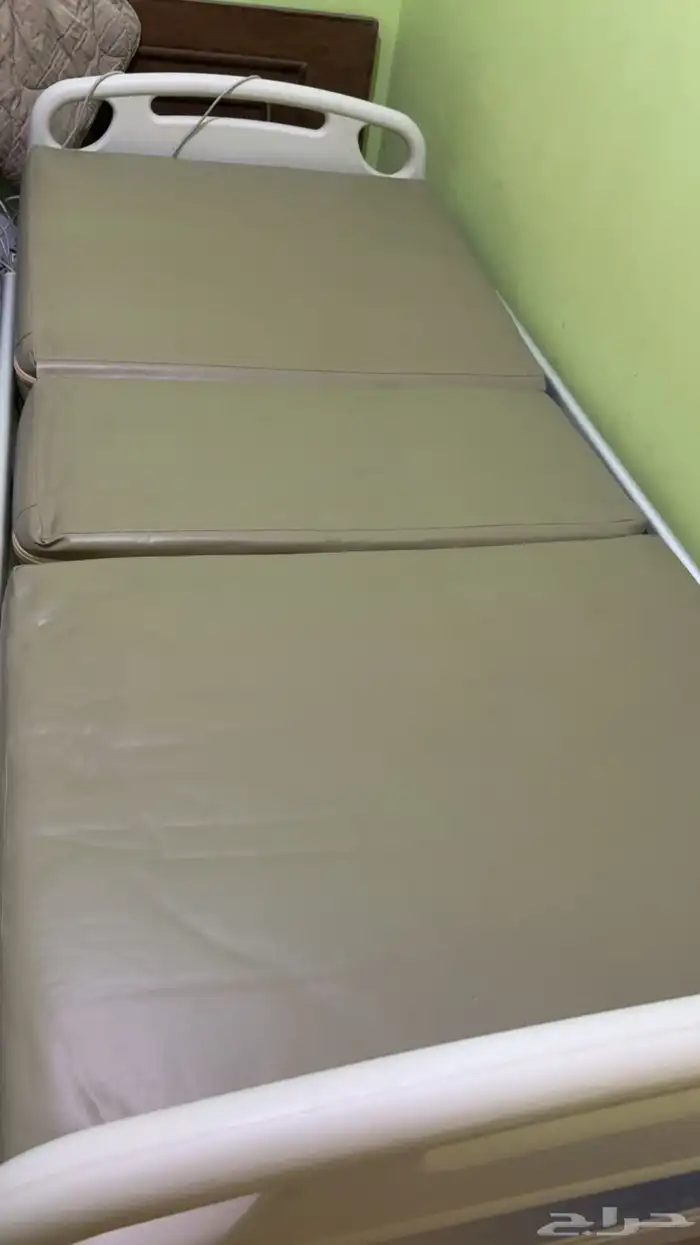 سرير كهربائي للمرضى وكبار السن 2
