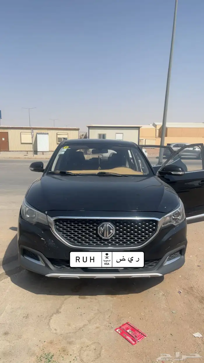 MG zs اسود 5