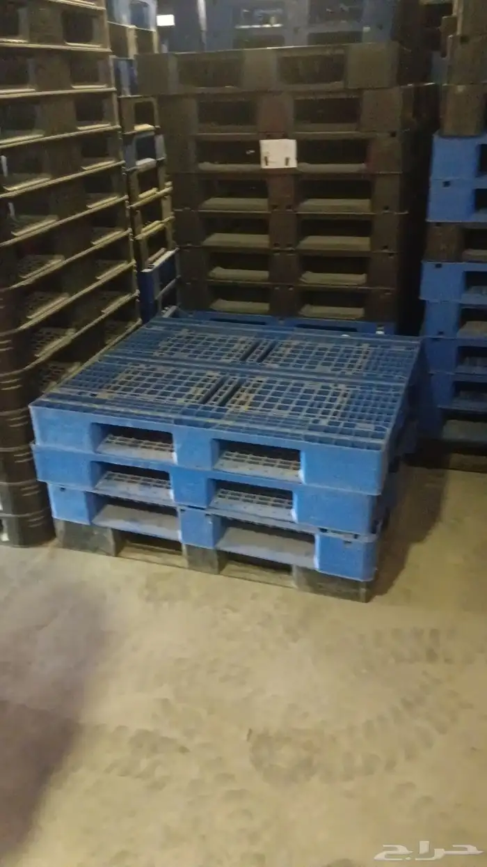 طبليات بلاستيك نظيفة جدا 8