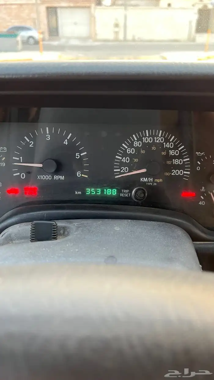 جيب شيروكي 98 9