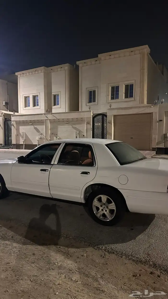 فورد فكتوريا 2