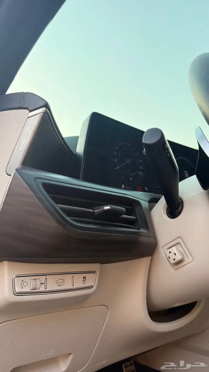 كيا K8 2022 ( بنزين) v6 فل كامل بحالة الوكالة 9