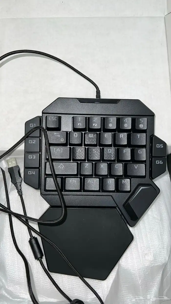 قطعه العقرب scorpion pro 2 وماوس وكيبورد 1