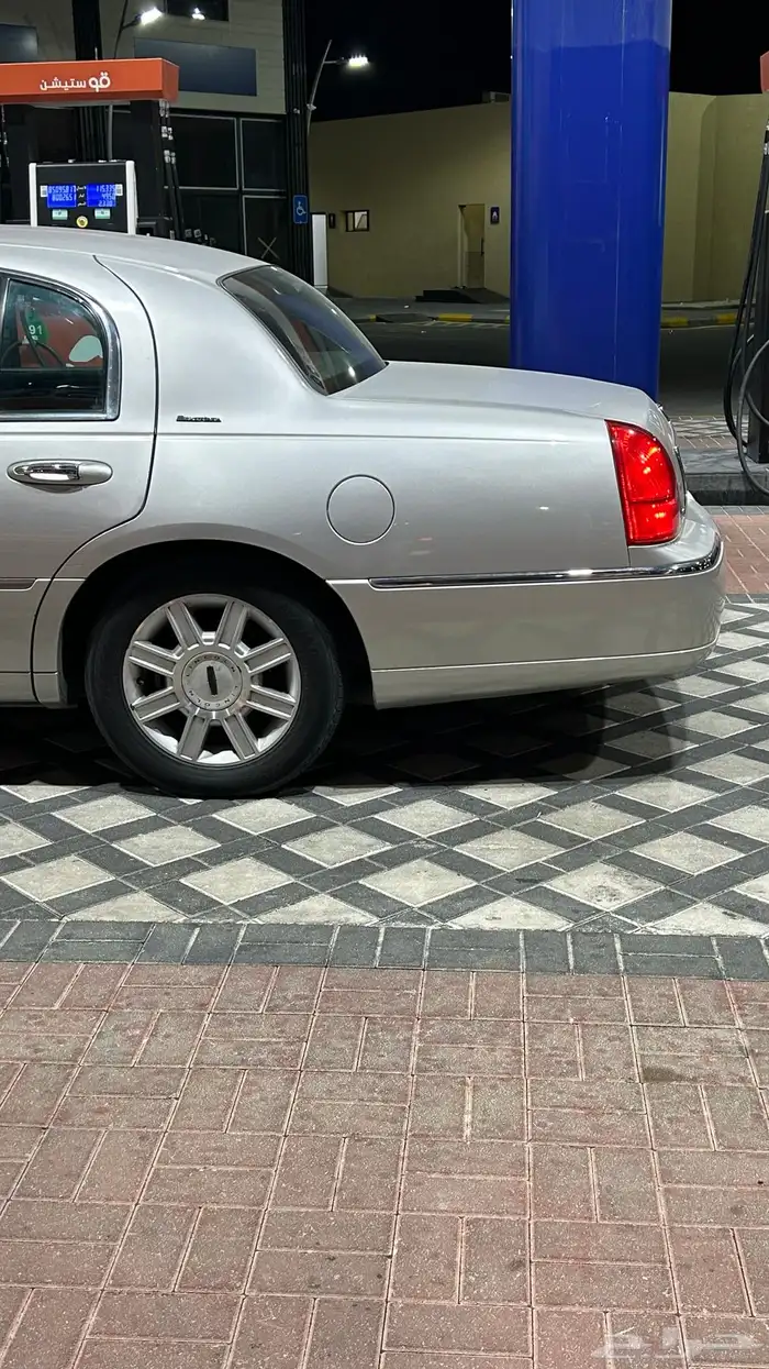 لنكون تاون كار 2008 نظيف 4