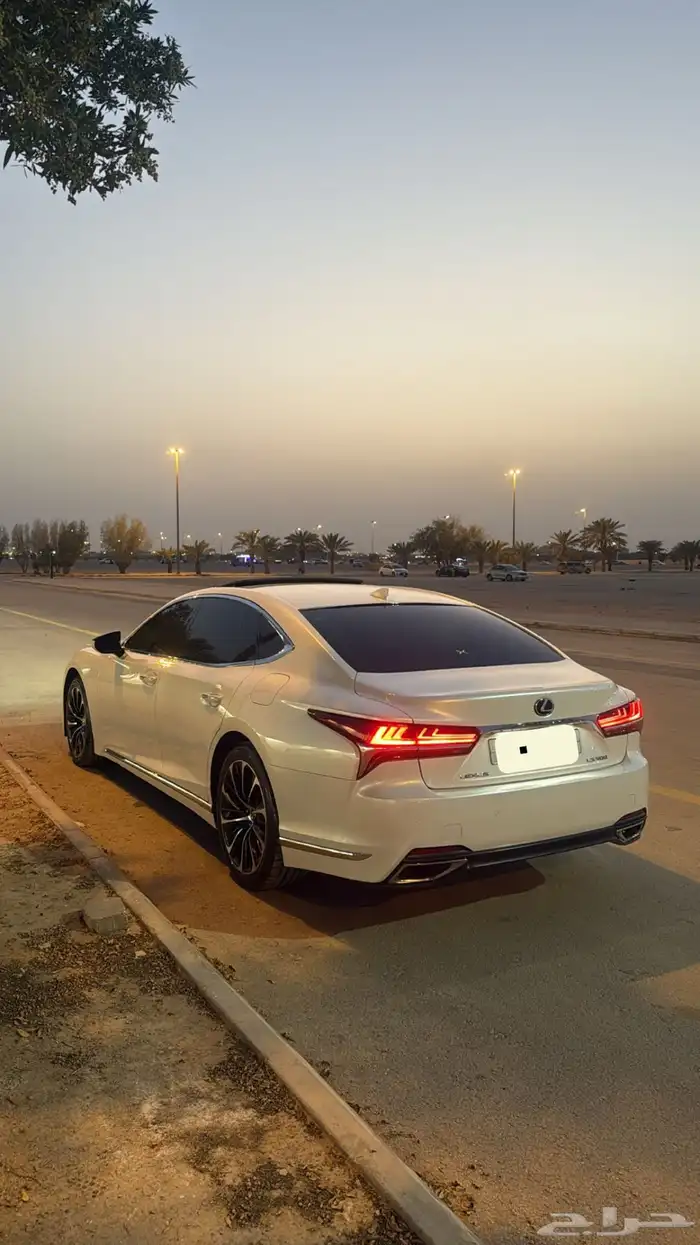 لكزس LS 500 2018 0
