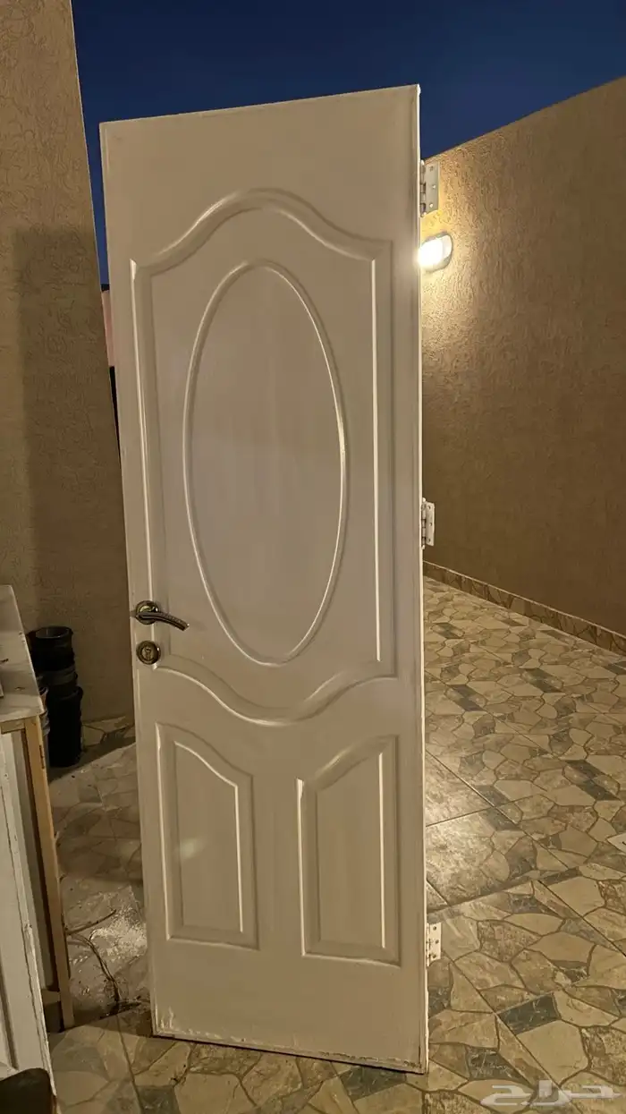 باب خشب للبيع 0