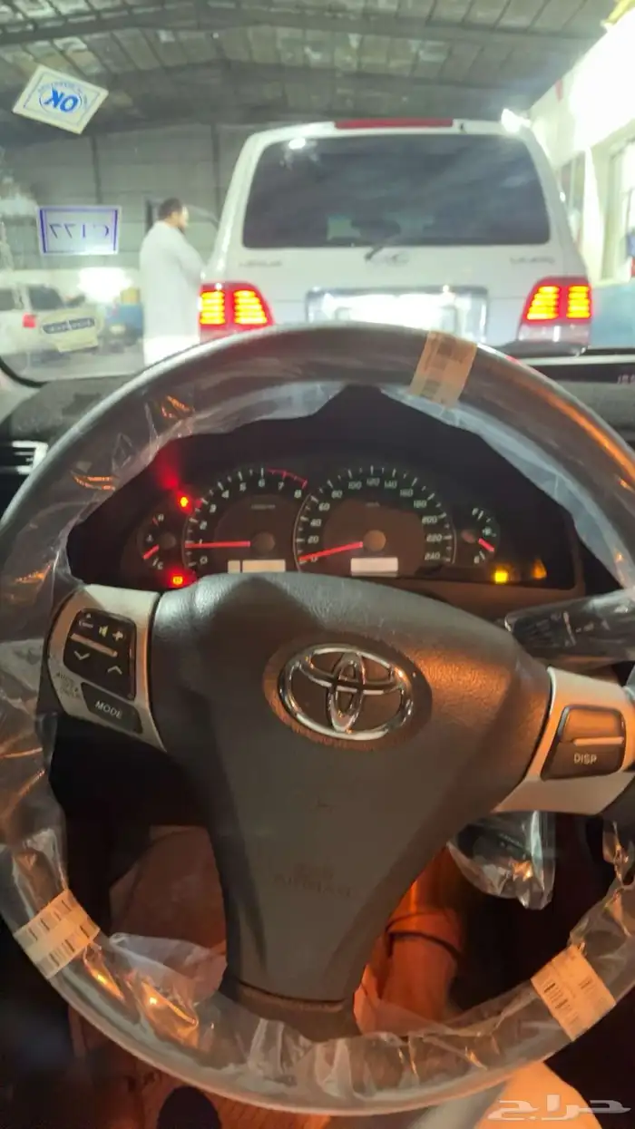 للبيع داخليه كامري اللون اسود 0