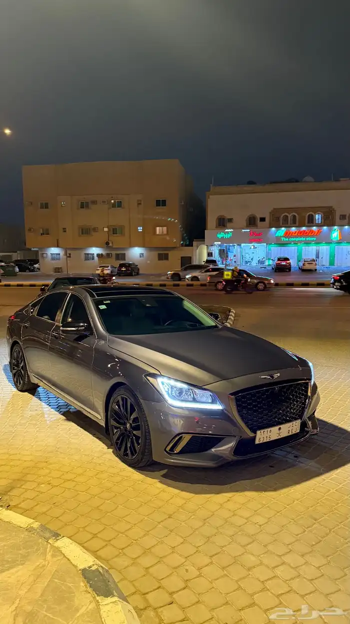 جنسس g80 رويال 8 سلندر 5